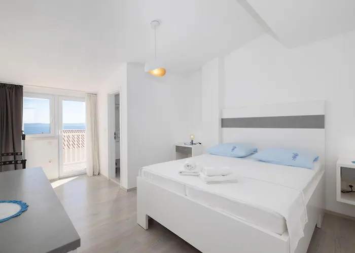 Livira Apartman Makarska