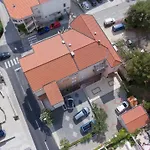 Livira * Makarska