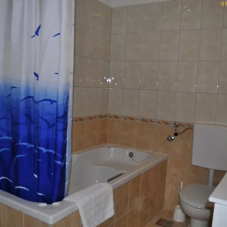 Apartment Livira *