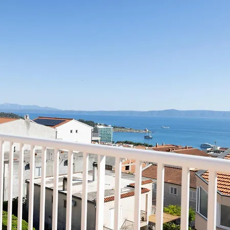 Apartment Livira *