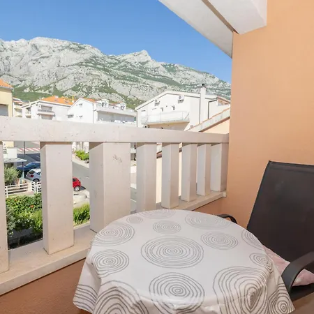 Livira Apartment