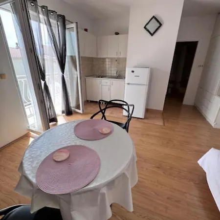 Livira Apartment