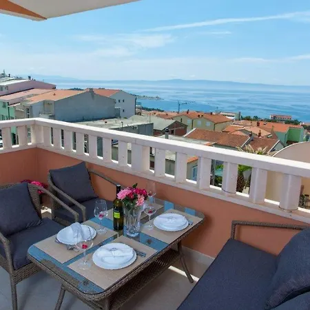 Apartment Livira Makarska