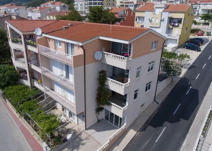 Livira Daire Makarska